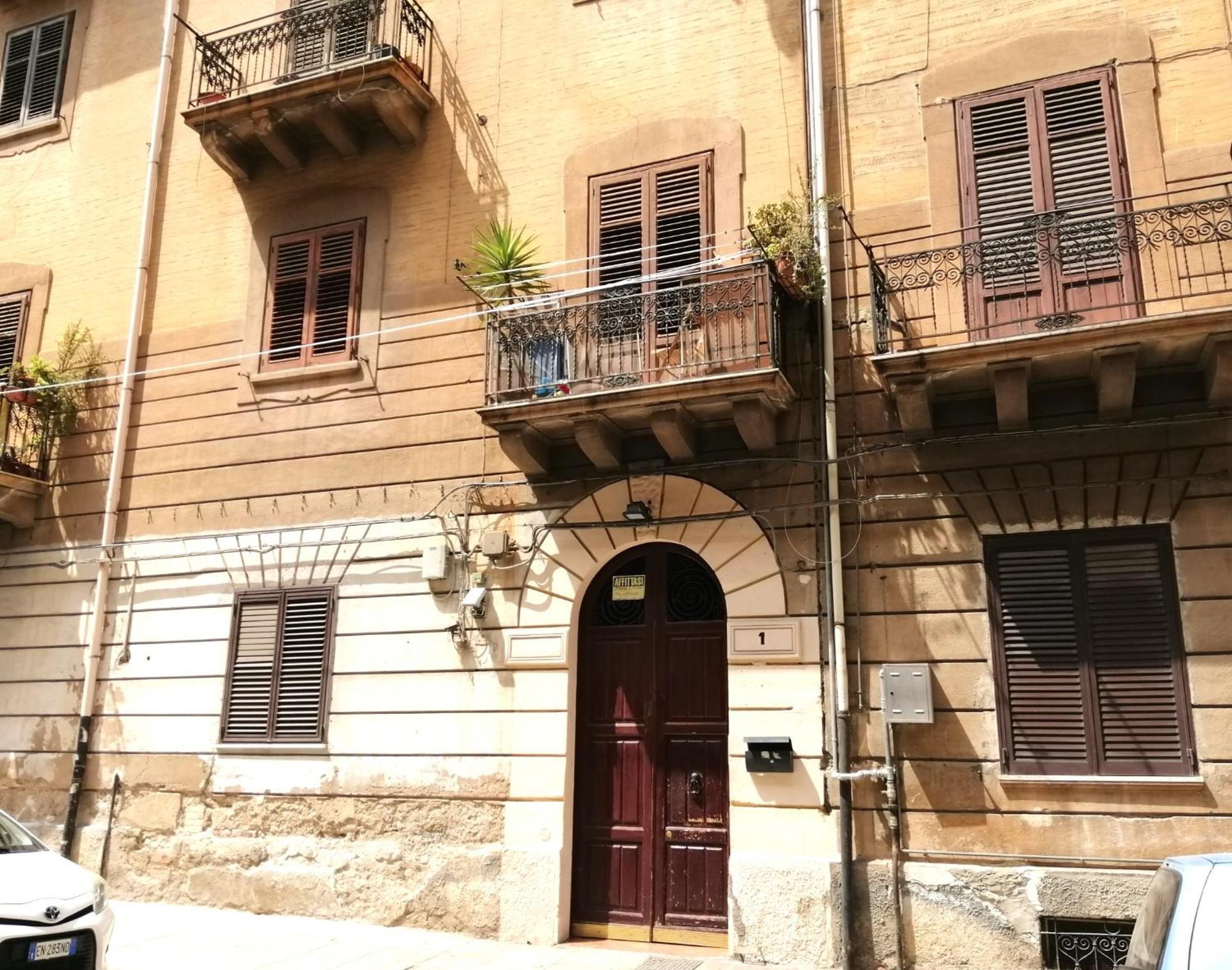 ホテル Guastella House パレルモ エクステリア 写真